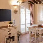 Casa Myconis 68mq A Due Passi Dal Mare Di *
