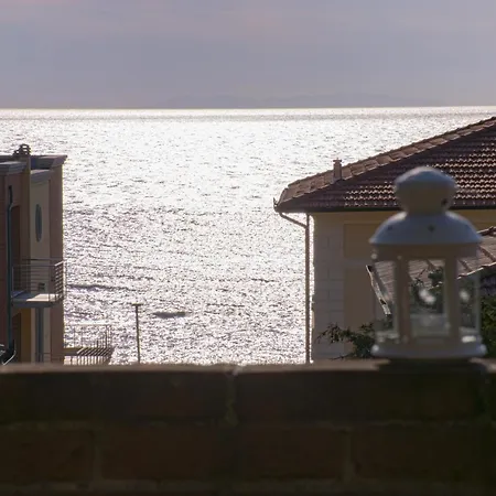 Casa Myconis 68mq A Due Passi Dal Mare Di * San Vincenzo