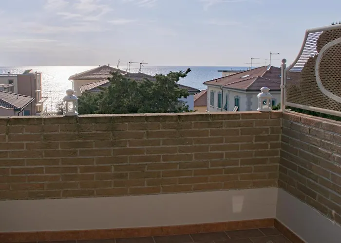 Apartment Casa Myconis 68mq A Due Passi Dal Mare Di San Vincenzo