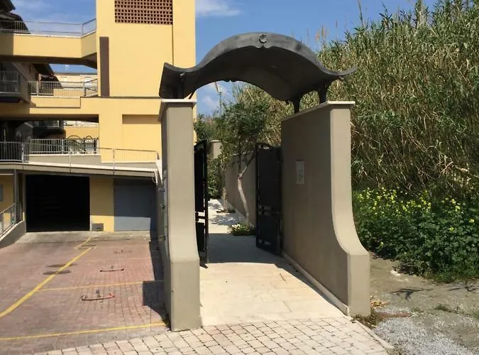 Apartment Casa Myconis 68mq A Due Passi Dal Mare Di *